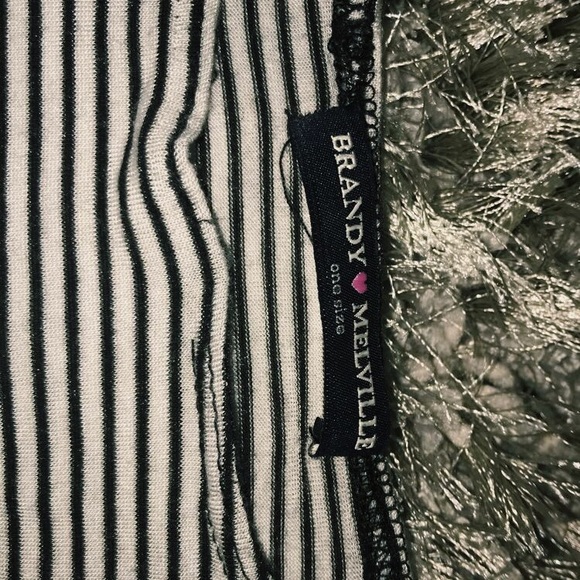 Brandy Melville only worn once! - Picture 2 of 3